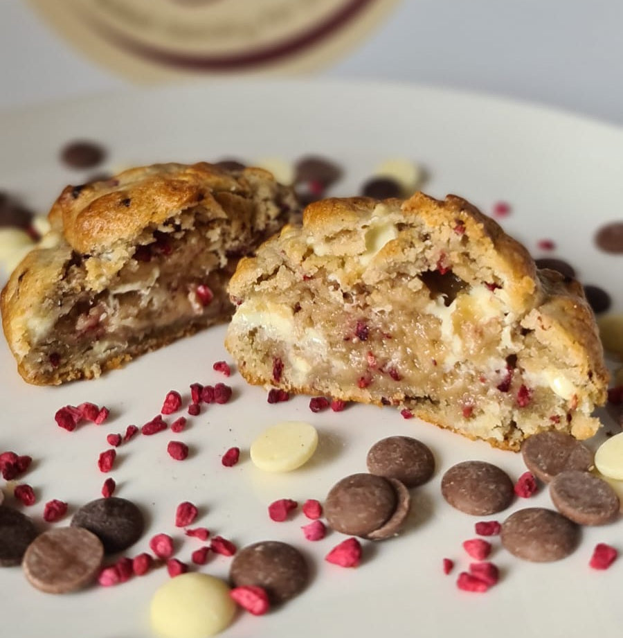 Low Sugar Raspberry & White Chocolate Cookie